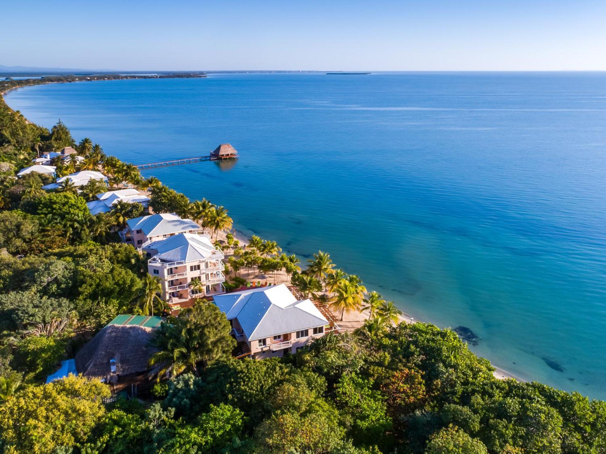 Laru Beya Resort Placencia Exterior foto