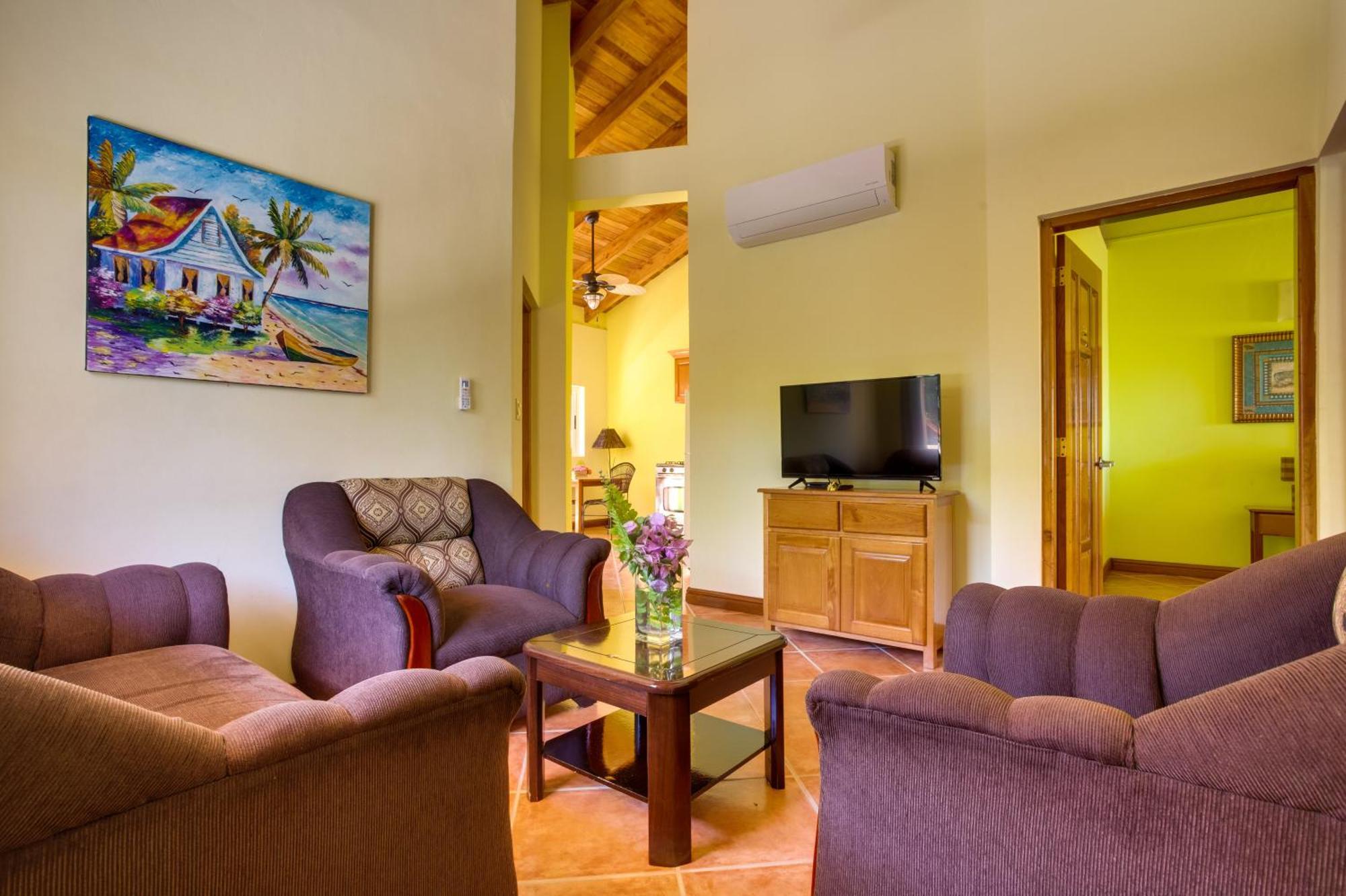 Laru Beya Resort Placencia Exterior foto