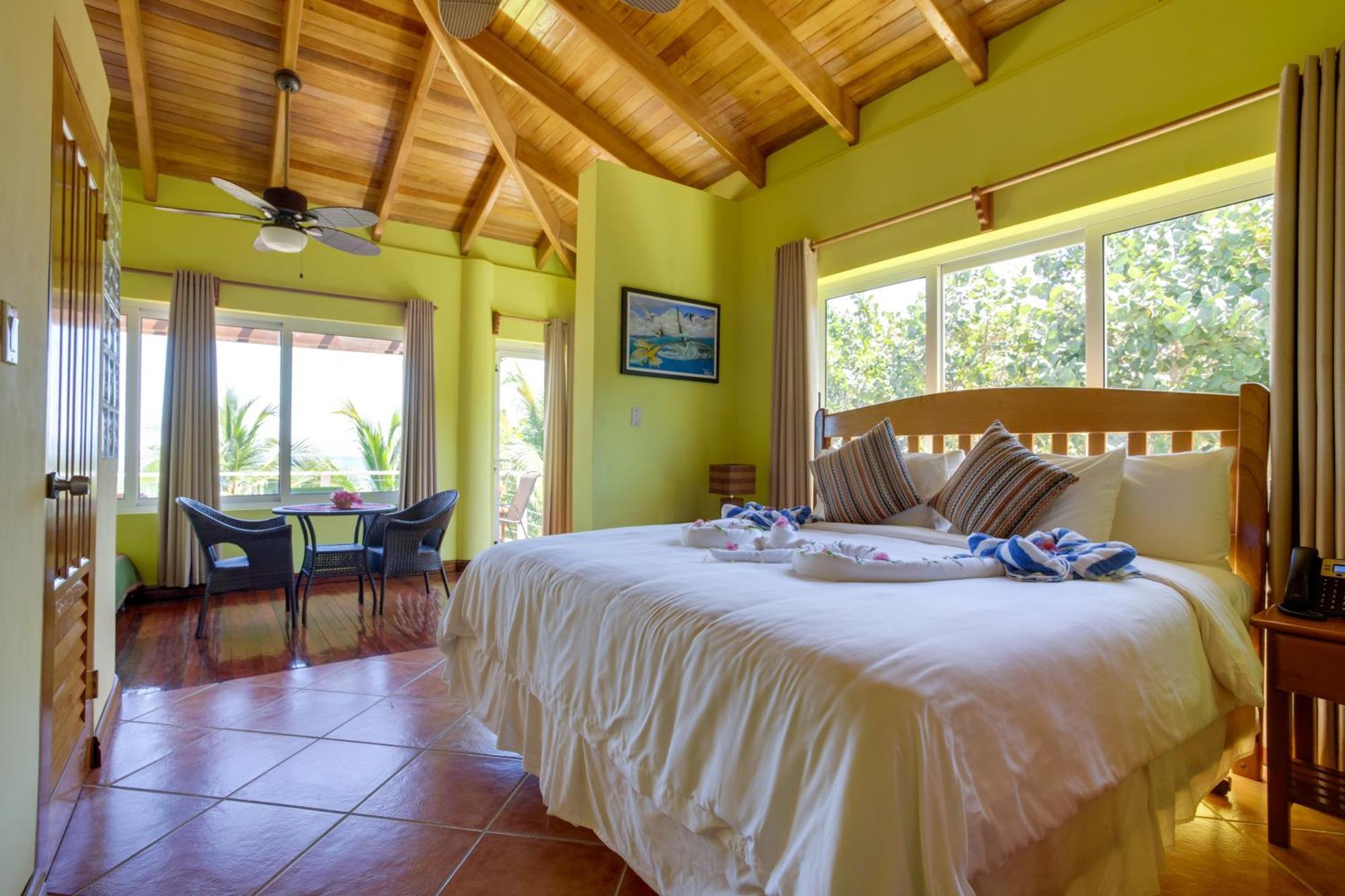 Laru Beya Resort Placencia Exterior foto